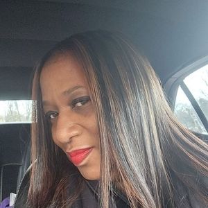 Meet your Posher, Jina